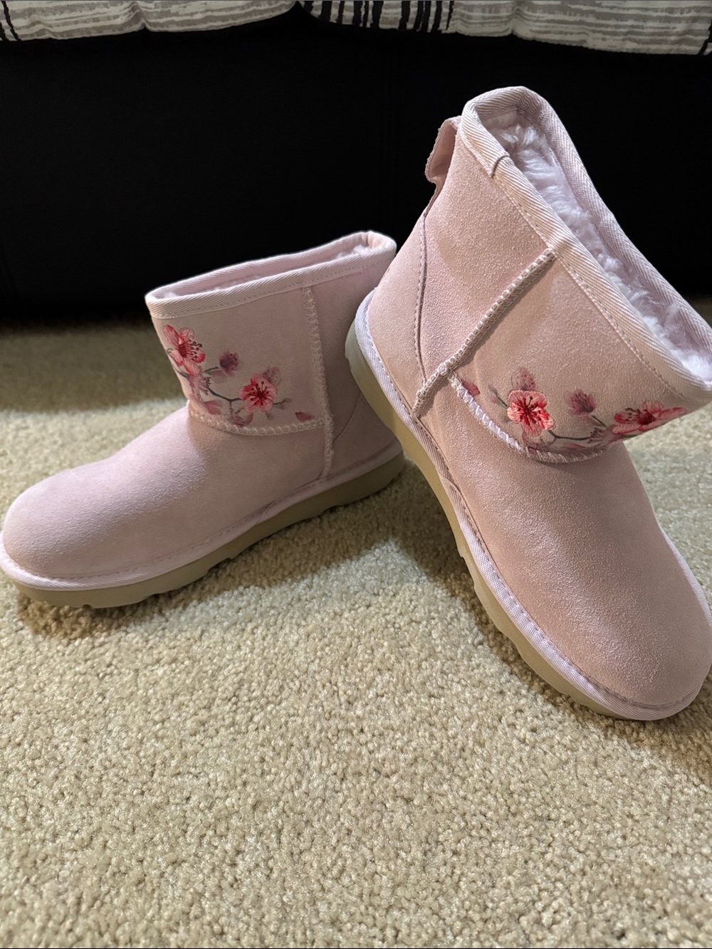 NWT UGG Pink Embroidered Short Shearling Ankle Boots